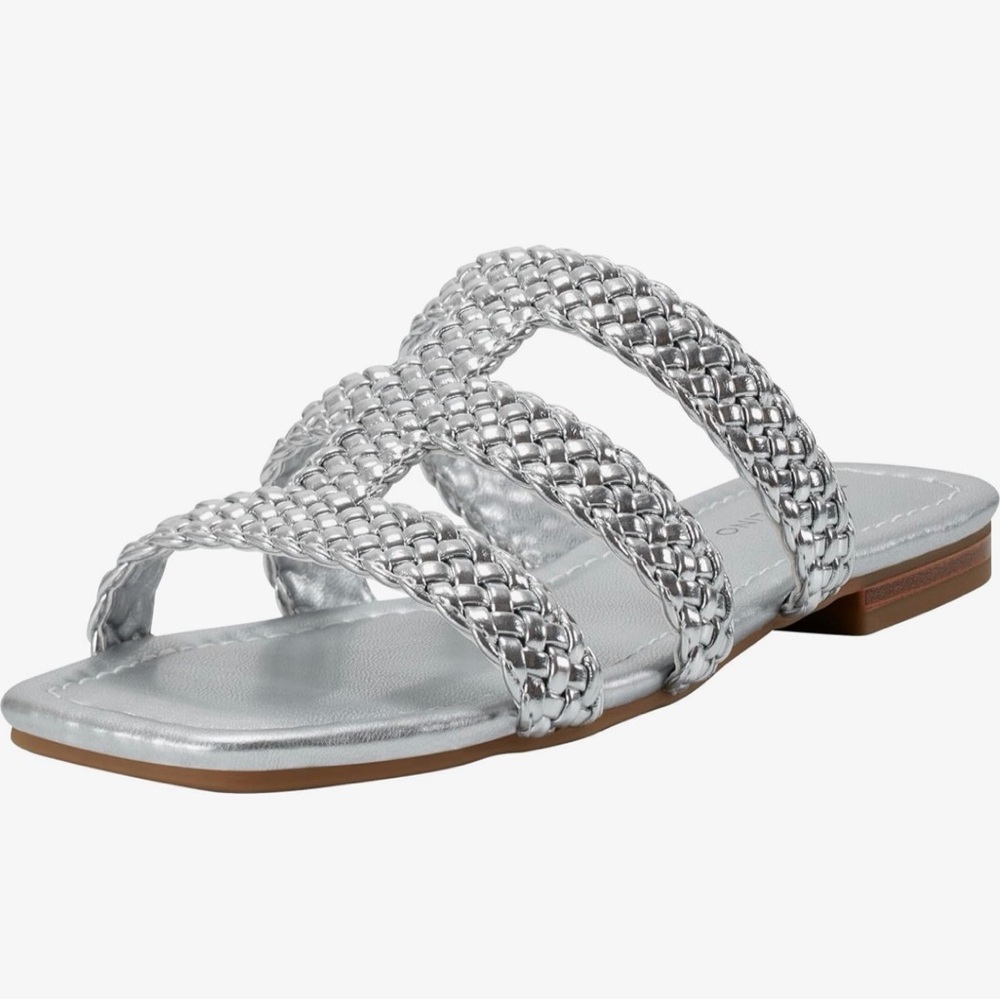 NEW Bandolino Silver Vegan Leather Braided Flat Sandal 10M $79